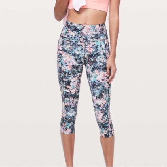 Lululemon Fast & Free Crop Dappled Daze Multi - Picture 1 of 6